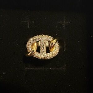 Diamond Cubic Zirconia on Gold Plating